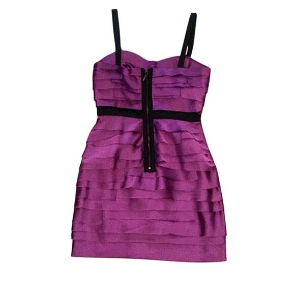 NWOT BEBE LUCIA size M Bodycon Satin Party Mini Dress Violet/ black sexy - Picture 2 of 8